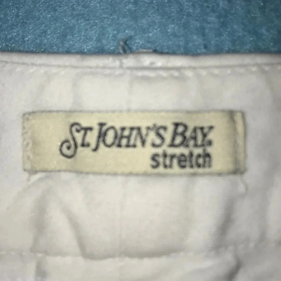 ST. JOHN’S BAY stretch capris with pockets white size 12 - Picture 8 of 8